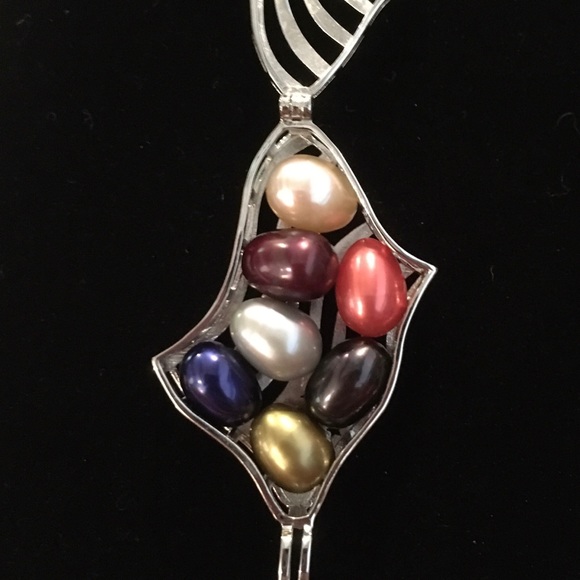 Flag pendant w/ pearls - Picture 4 of 7